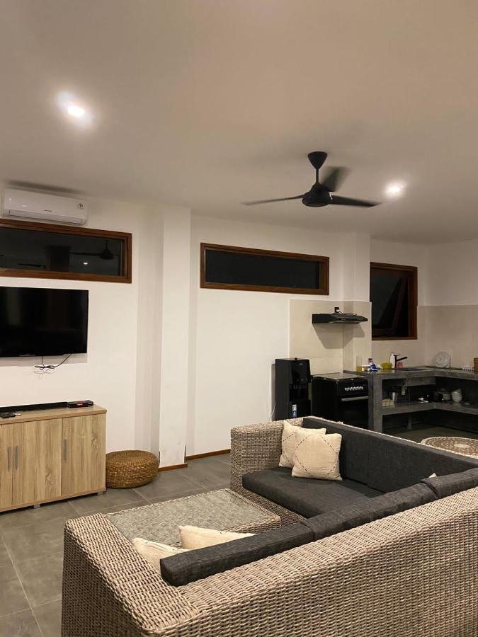 Sekongkang Baha Baha Villas West Sumbawa Yoyos - Free Yoga Class, Gym Daily Included For Guest - Fast Wifi Starlink מראה חיצוני תמונה
