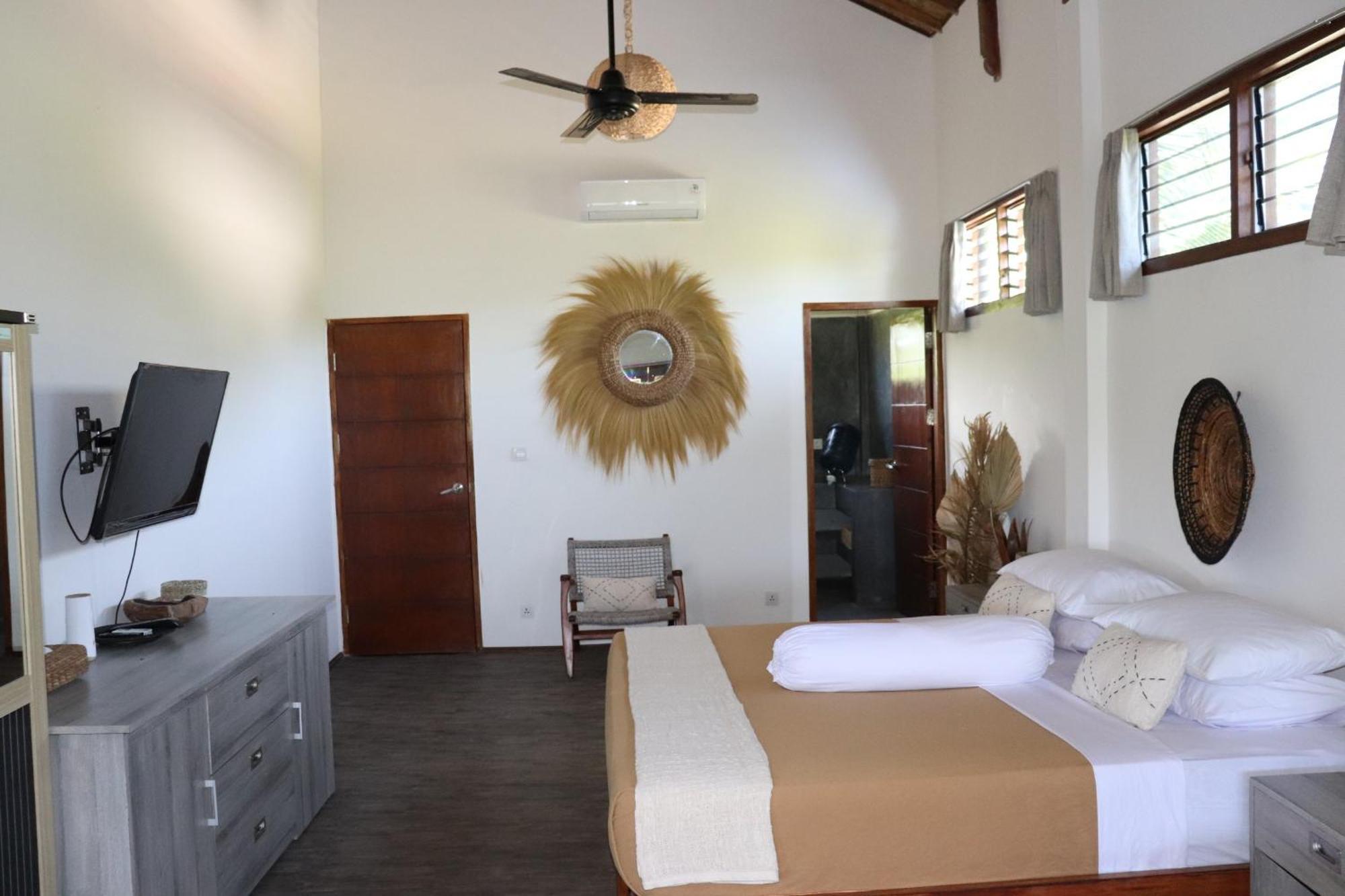 Sekongkang Baha Baha Villas West Sumbawa Yoyos - Free Yoga Class, Gym Daily Included For Guest - Fast Wifi Starlink מראה חיצוני תמונה